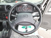 トヨタトヨエースパネルバン小型（2t・3t）[写真38]