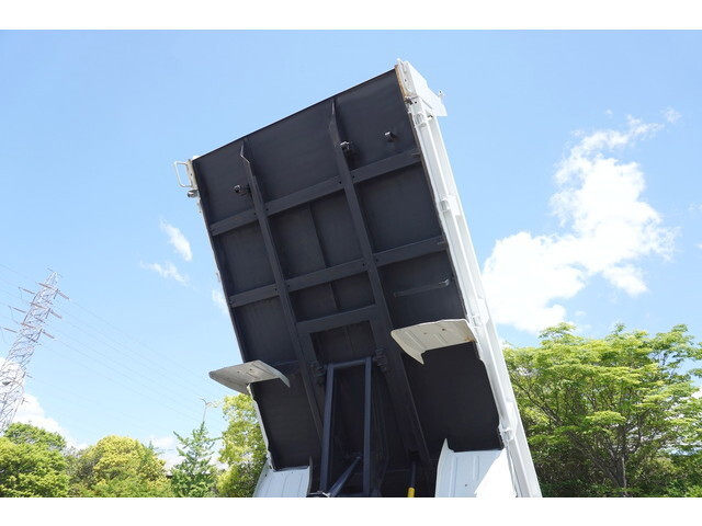 いすゞエルフダンプ小型（2t・3t）[写真37]