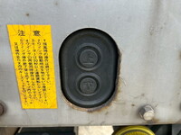 日野プロフィア冷蔵冷凍ウイング大型（10t）[写真08]