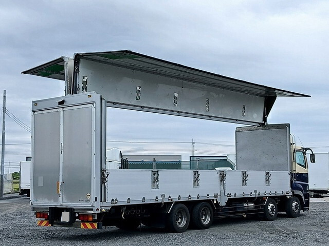 三菱ふそうスーパーグレートアルミウイング大型（10t）[写真02]