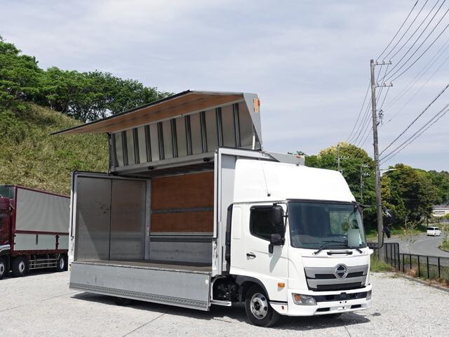日野レンジャーアルミウイング中型（4t）[写真01]