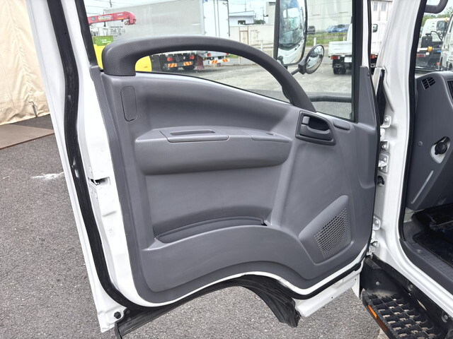 いすゞエルフ平ボディ小型（2t・3t）[写真40]