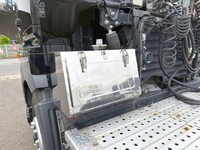 日野プロフィアトレーラーヘッド（トラクターヘッド）大型（10t）[写真11]