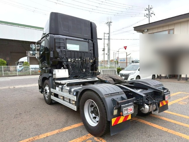 日野プロフィアトレーラーヘッド（トラクターヘッド）大型（10t）[写真02]