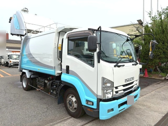 いすゞフォワードパッカー車（塵芥車）中型（4t）[写真05]