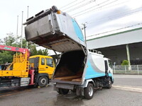 いすゞフォワードパッカー車（塵芥車）中型（4t）[写真07]