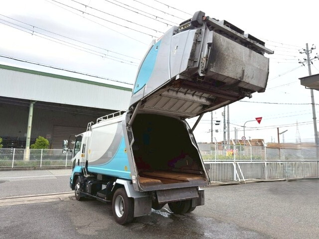 いすゞフォワードパッカー車（塵芥車）中型（4t）[写真07]