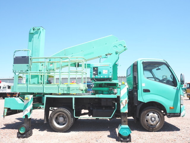 日野デュトロ高所作業車小型（2t・3t）[写真04]