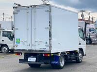 三菱ふそうキャンター冷凍車（冷蔵車）小型（2t・3t）[写真05]