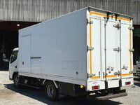 三菱ふそうキャンター冷凍車（冷蔵車）小型（2t・3t）[写真02]