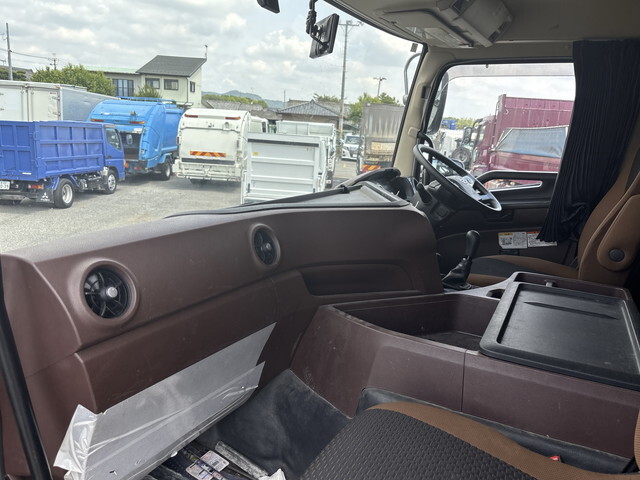 日野プロフィアミキサー車（コンクリートミキサー）大型（10t）[写真30]
