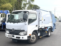 日野デュトロパッカー車（塵芥車）小型（2t・3t）[写真01]