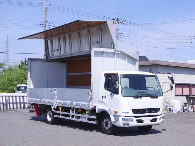 三菱ふそうファイターアルミウイング増トン（6t・8t）[写真01]