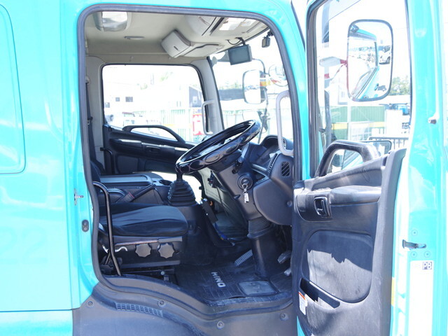 日野レンジャーミキサー車（コンクリートミキサー）増トン（6t・8t）[写真33]
