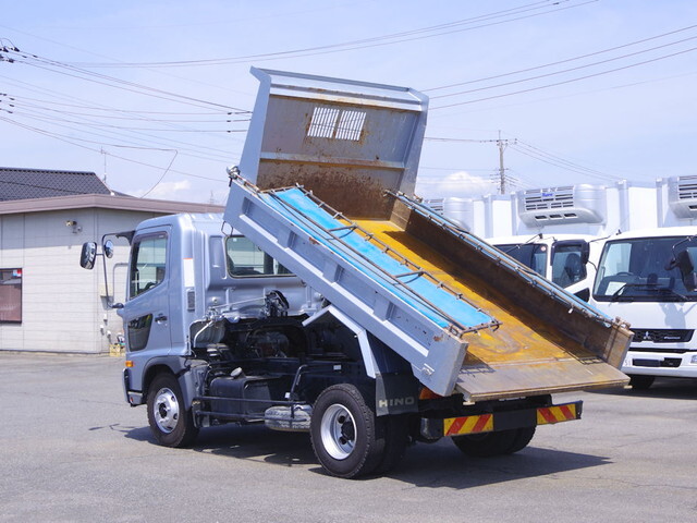 日野レンジャーダンプ中型（4t）[写真02]