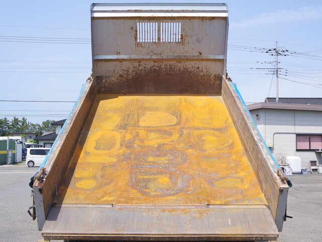 日野レンジャーダンプ中型（4t）[写真05]