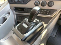 UDトラックスクオントレーラーヘッド（トラクターヘッド）大型（10t）[写真25]