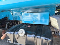 いすゞエルフパッカー車（塵芥車）小型（2t・3t）[写真31]