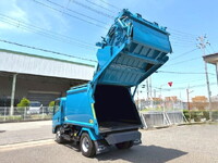 いすゞエルフパッカー車（塵芥車）小型（2t・3t）[写真08]