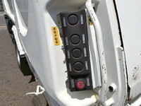 日野レンジャーパッカー車（塵芥車）中型（4t）[写真18]