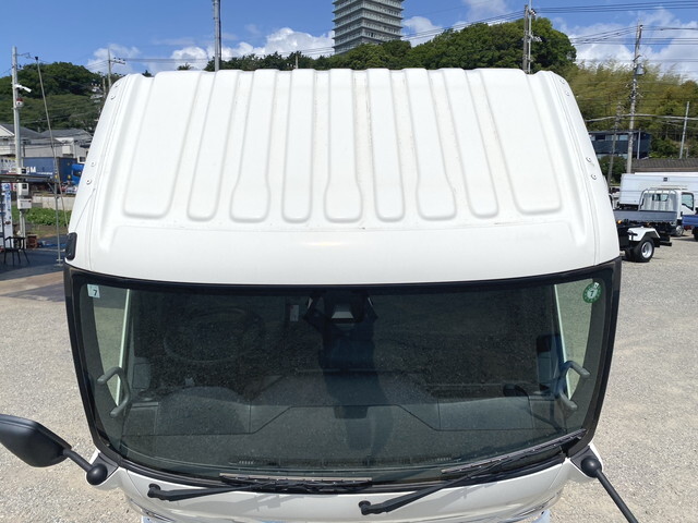 トヨタトヨエース平ボディ小型（2t・3t）[写真25]