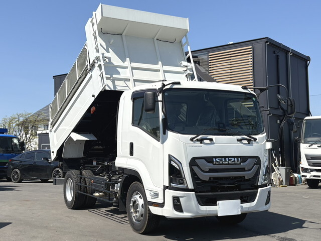 いすゞフォワードダンプ増トン（6t・8t）[写真01]