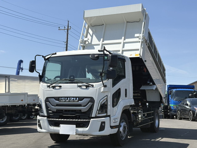 いすゞフォワードダンプ増トン（6t・8t）[写真03]