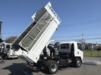 いすゞフォワードダンプ増トン（6t・8t）[写真10]