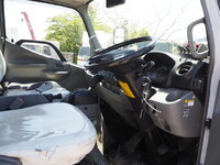 日野デュトロパッカー車（塵芥車）小型（2t・3t）[写真33]