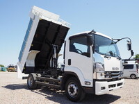 いすゞフォワードダンプ増トン（6t・8t）[写真01]