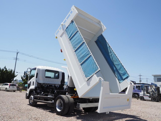 いすゞフォワードダンプ増トン（6t・8t）[写真02]