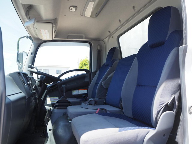 いすゞフォワードダンプ増トン（6t・8t）[写真33]