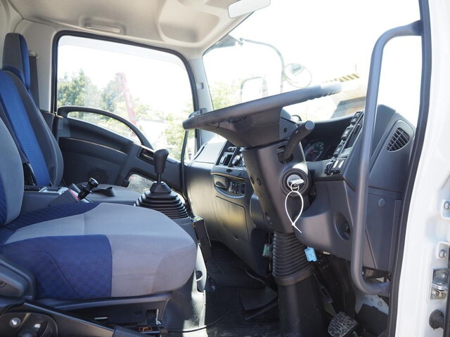 いすゞフォワードダンプ増トン（6t・8t）[写真34]