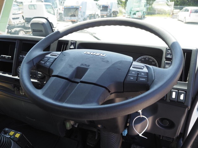 いすゞフォワードダンプ増トン（6t・8t）[写真35]