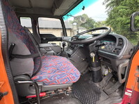 いすゞギガタンク車（タンクローリー）大型（10t）[写真27]