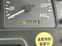 いすゞギガタンク車（タンクローリー）大型（10t）[写真28]