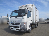 三菱ふそうキャンター冷凍車（冷蔵車）小型（2t・3t）[写真01]