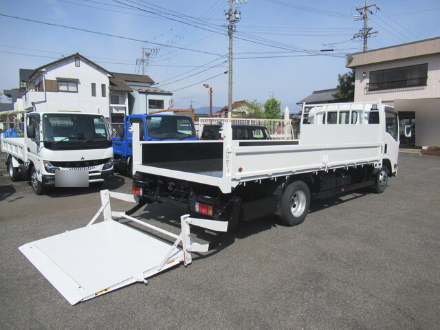 いすゞエルフ平ボディ小型（2t・3t）[写真11]