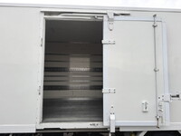 日野デュトロ冷凍車（冷蔵車）小型（2t・3t）[写真09]