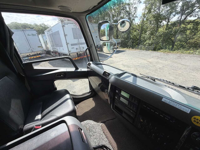 三菱ふそうファイター冷凍車（冷蔵車）増トン（6t・8t）[写真36]