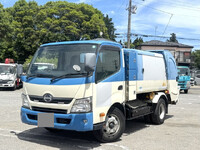 日野デュトロパッカー車（塵芥車）小型（2t・3t）[写真01]