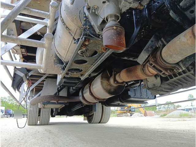 三菱ふそうファイタークレーン3段増トン（6t・8t）[写真24]