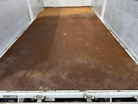 いすゞエルフアルミブロック小型（2t・3t）[写真13]