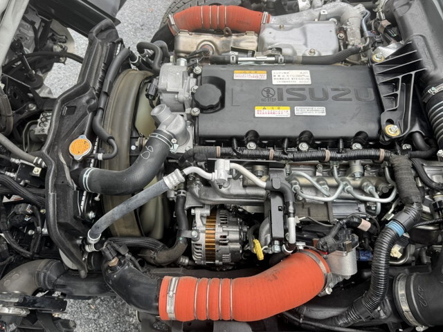 いすゞエルフ平ボディ小型（2t・3t）[写真31]