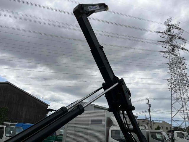 いすゞギガコンテナ専用車大型（10t）[写真15]