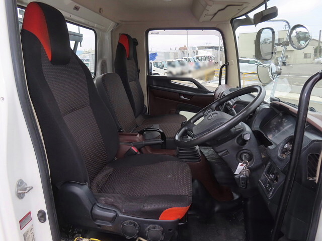 日野レンジャーコンテナ専用車中型（4t）[写真17]
