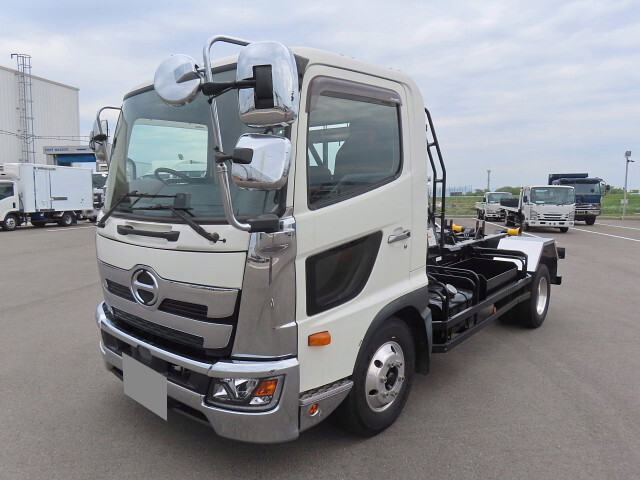 日野レンジャーコンテナ専用車中型（4t）[写真03]