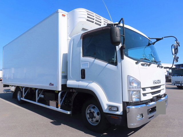 いすゞフォワード冷凍車（冷蔵車）中型（4t）[写真01]