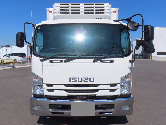 いすゞフォワード冷凍車（冷蔵車）中型（4t）[写真05]
