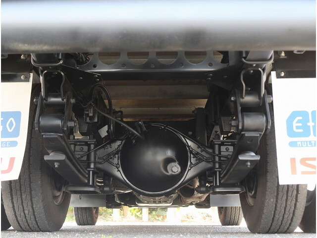 いすゞエルフアルミバン小型（2t・3t）[写真27]